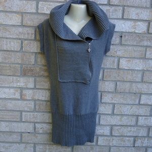 SIZE S. Guess soft knit sweater vest dress/long tunic.